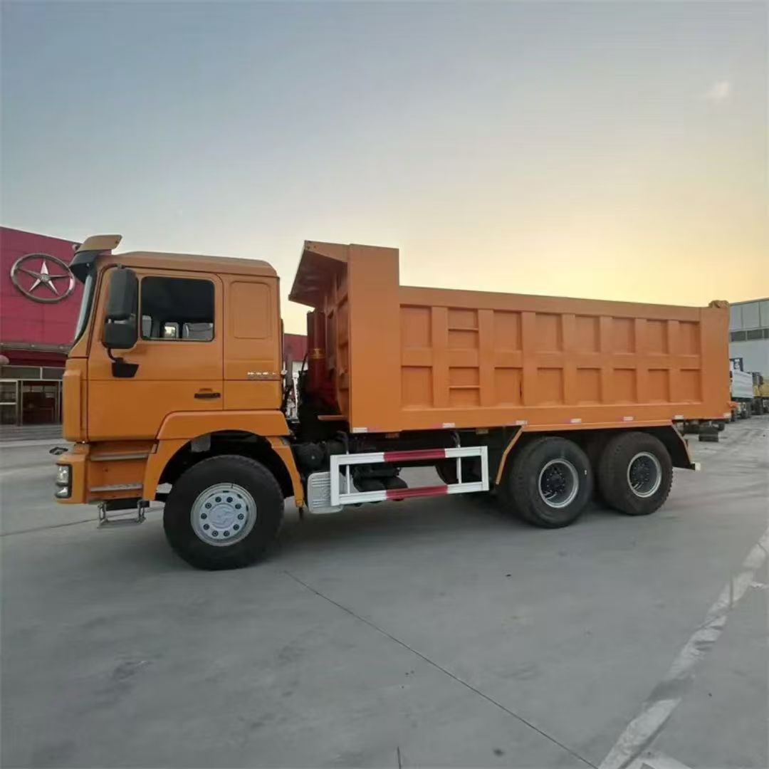 SHACMAN 6*4 DUMP TRUCK - Image 6