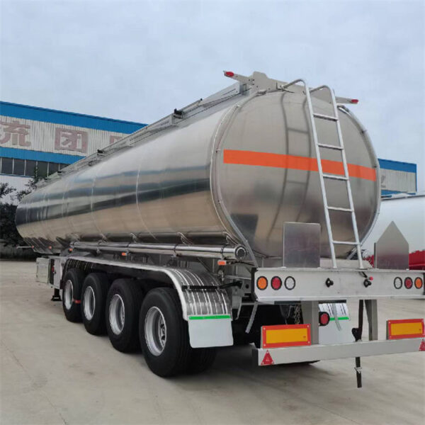 4‑Axle Fuel Oil Tank Semi Trailer